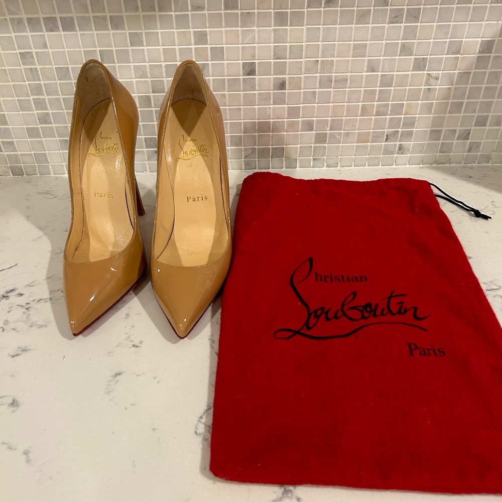 Christian Louboutin nude pumps